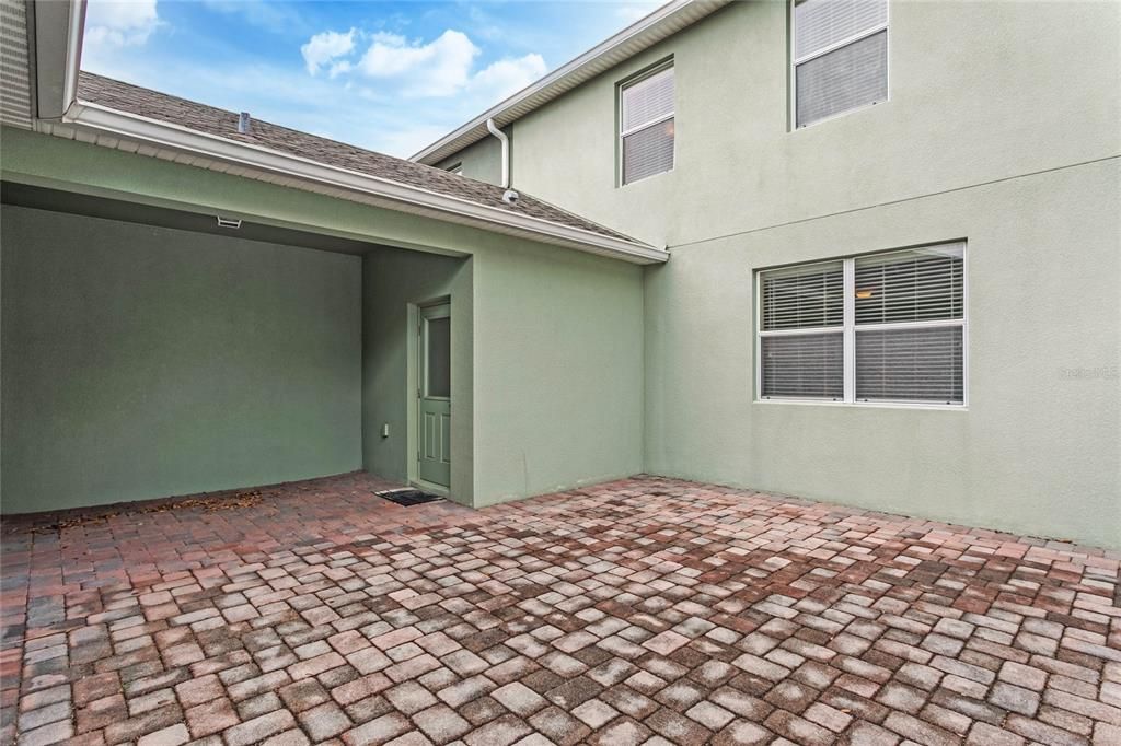 Recently Sold: $380,000 (3 beds, 2 baths, 1755 Square Feet)
