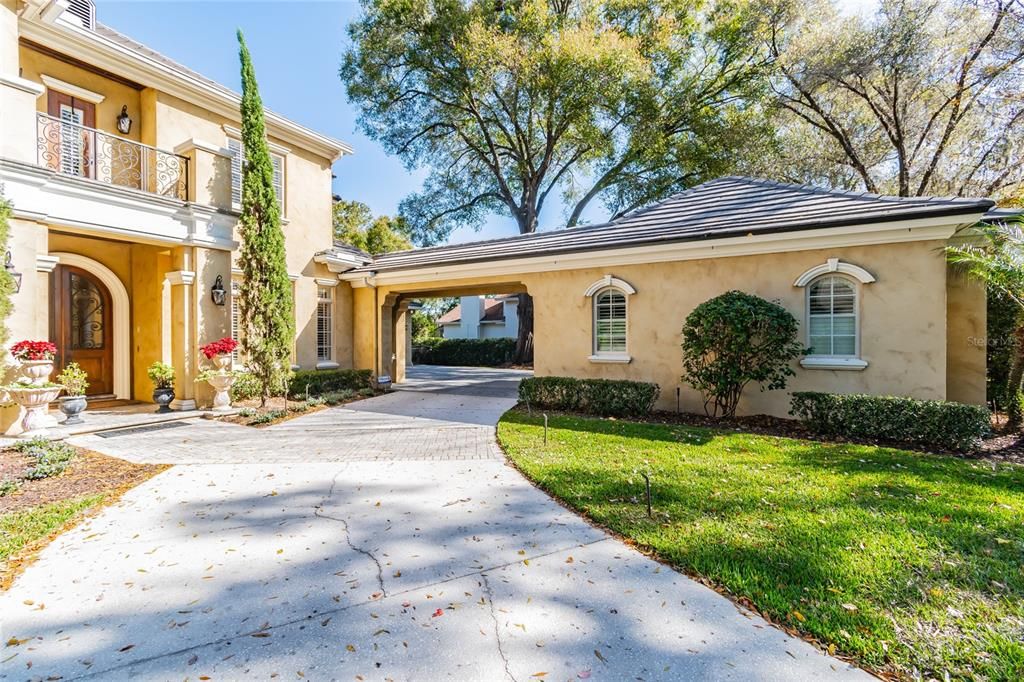 Recently Sold: $2,295,000 (4 beds, 4 baths, 5607 Square Feet)