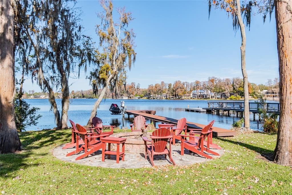 Recently Sold: $2,295,000 (4 beds, 4 baths, 5607 Square Feet)