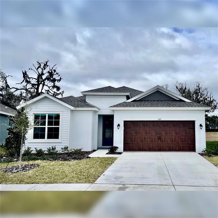 Recently Sold: $325,979 (4 beds, 3 baths, 2189 Square Feet)