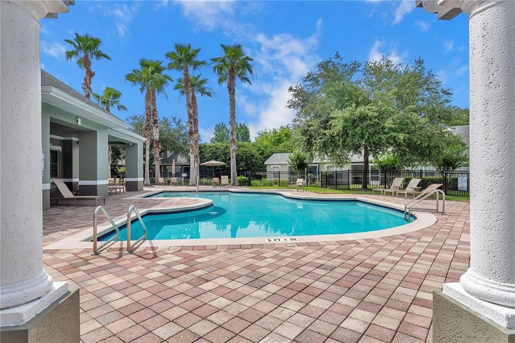 Recently Sold: $315,000 (3 beds, 2 baths, 1559 Square Feet)