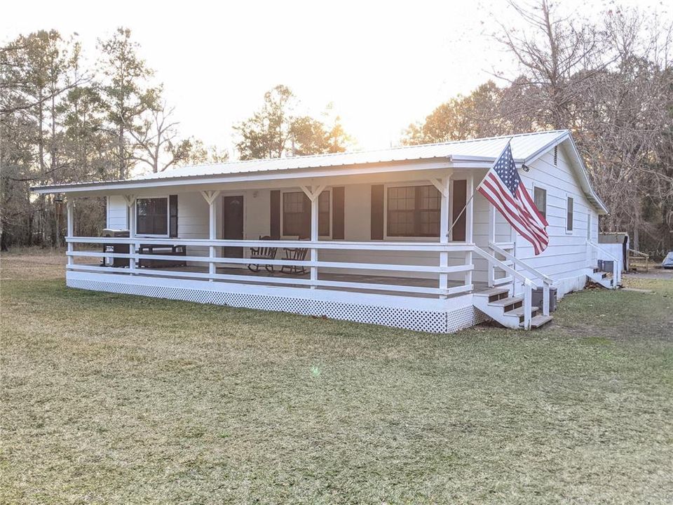 Vendido Recientemente: $240,000 (4 camas, 2 baños, 1728 Pies cuadrados)