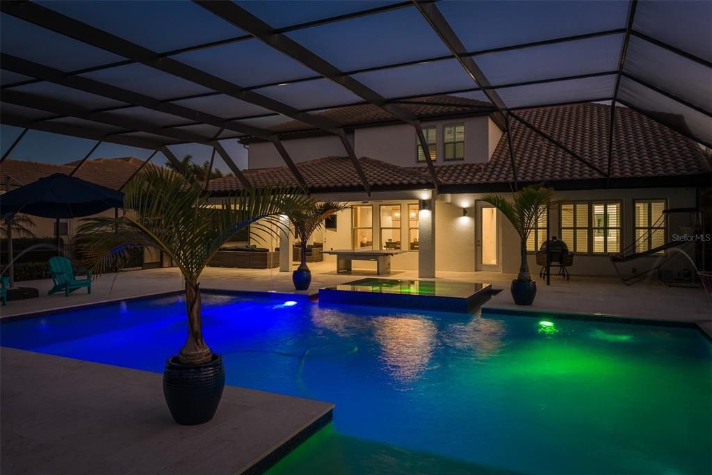 Relax by the pool with this incredible light system