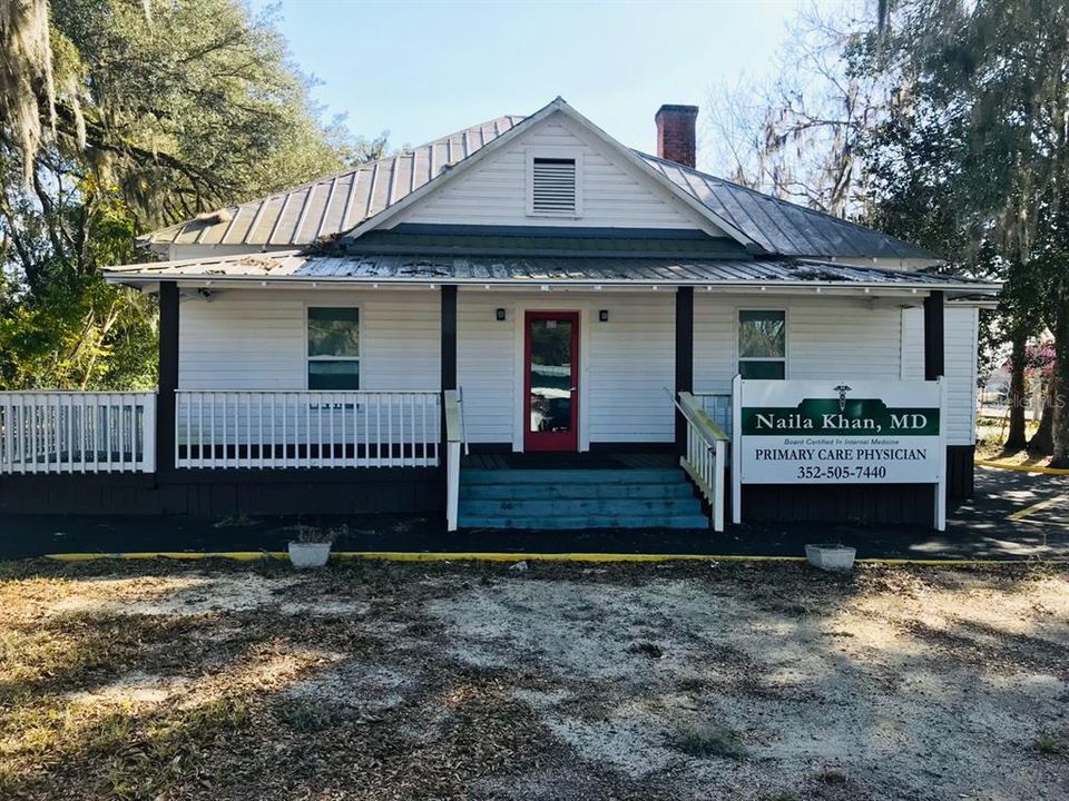 Recently Sold: $200,000 (0 beds, 0 baths, 1304 Square Feet)