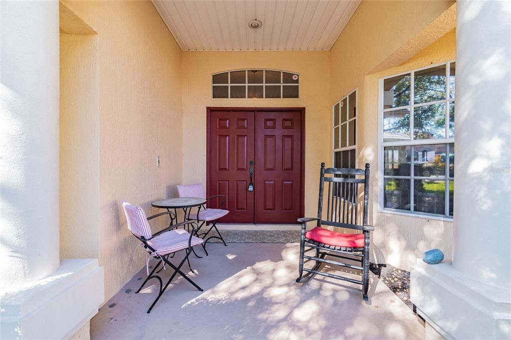 Recently Sold: $330,000 (3 beds, 2 baths, 1576 Square Feet)