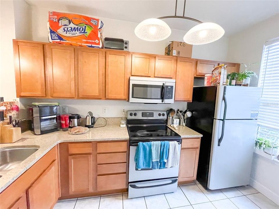 Recently Sold: $204,900 (2 beds, 2 baths, 1450 Square Feet)
