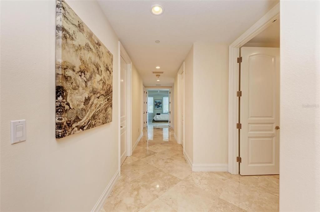 Recently Sold: $3,900,000 (3 beds, 3 baths, 3400 Square Feet)