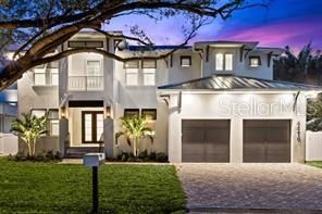 Recently Sold: $2,300,000 (5 beds, 4 baths, 4557 Square Feet)