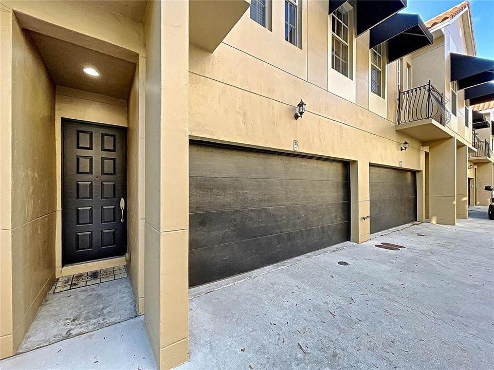 Recently Sold: $549,000 (3 beds, 2 baths, 1908 Square Feet)