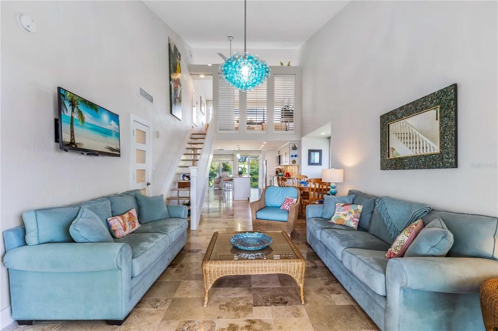 Recently Sold: $2,100,000 (2 beds, 2 baths, 1300 Square Feet)
