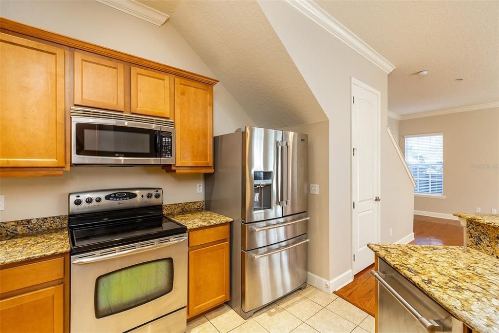Recently Sold: $575,900 (3 beds, 2 baths, 1740 Square Feet)