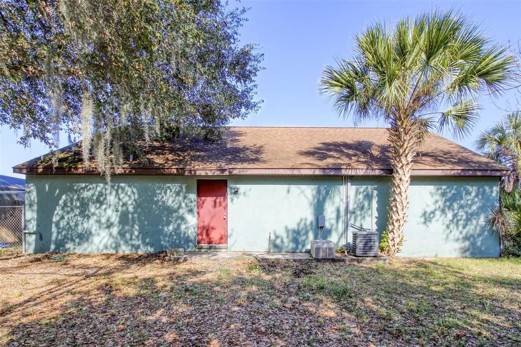 Active With Contract: $1,595 (0 beds, 0 baths, 1600 Square Feet)