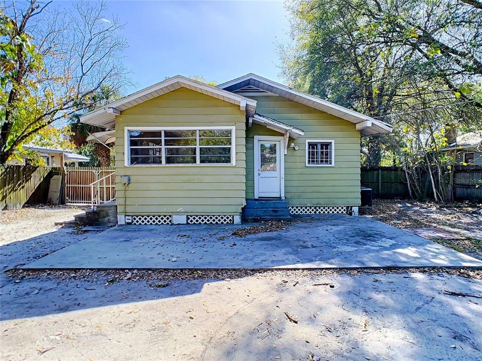 Recently Sold: $274,900 (3 beds, 1 baths, 1015 Square Feet)