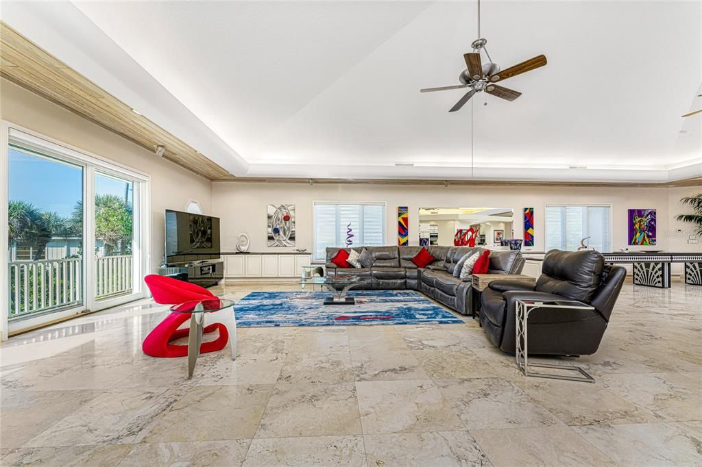 Recently Sold: $4,800,000 (4 beds, 5 baths, 7285 Square Feet)