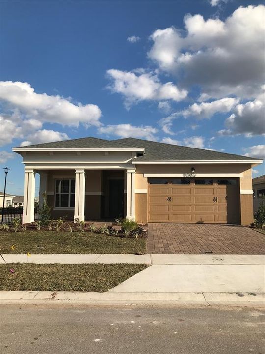 Recently Sold: $400,741 (3 beds, 2 baths, 2208 Square Feet)