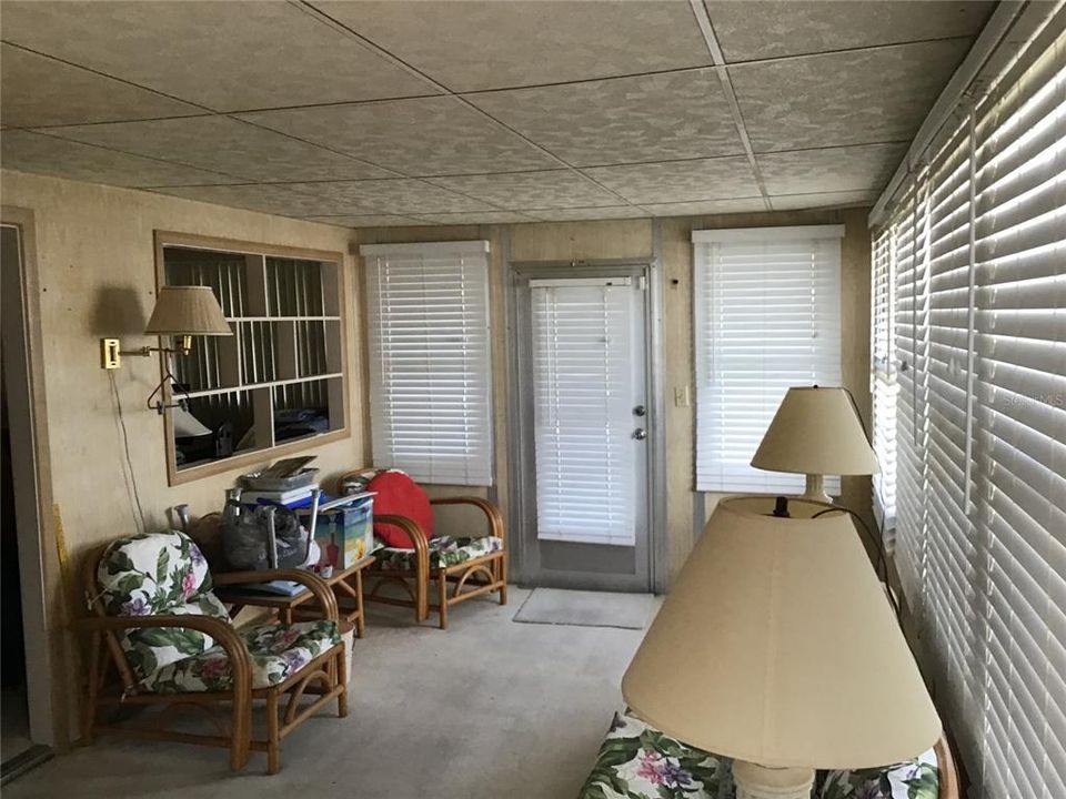 Recently Sold: $50,000 (1 beds, 1 baths, 576 Square Feet)