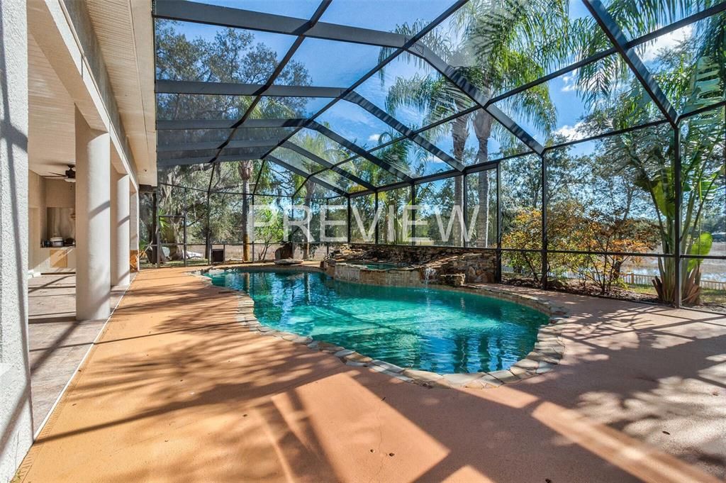 Recently Sold: $799,000 (5 beds, 4 baths, 4186 Square Feet)