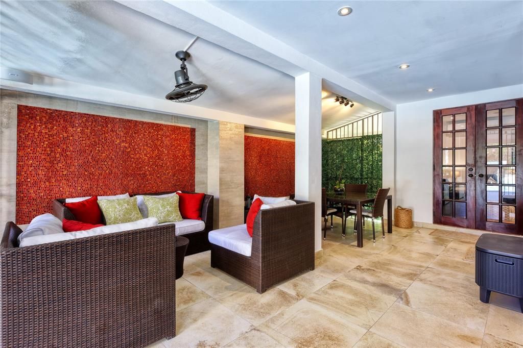 Recently Sold: $2,750,000 (3 beds, 2 baths, 0 Square Feet)