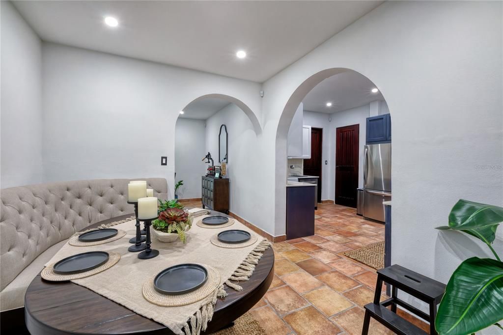 Recently Sold: $2,750,000 (3 beds, 2 baths, 0 Square Feet)