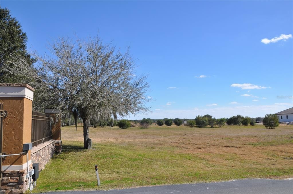 Vendido Recientemente: $299,000 (4.81 acres)