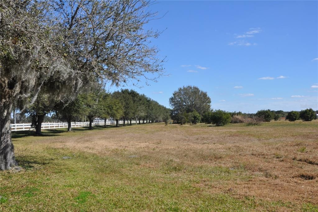 Vendido Recientemente: $299,000 (4.81 acres)