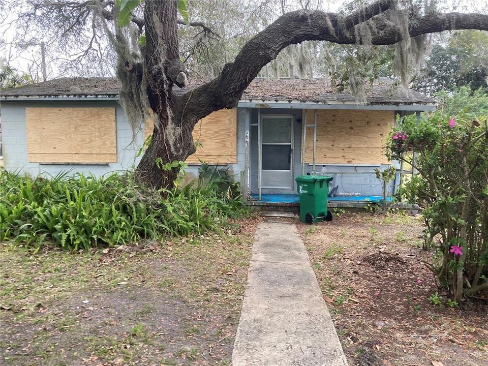 Recently Sold: $130,000 (2 beds, 1 baths, 788 Square Feet)