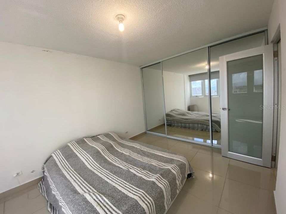 Activo con contrato: $363,000 (1 camas, 1 baños, 600 Pies cuadrados)