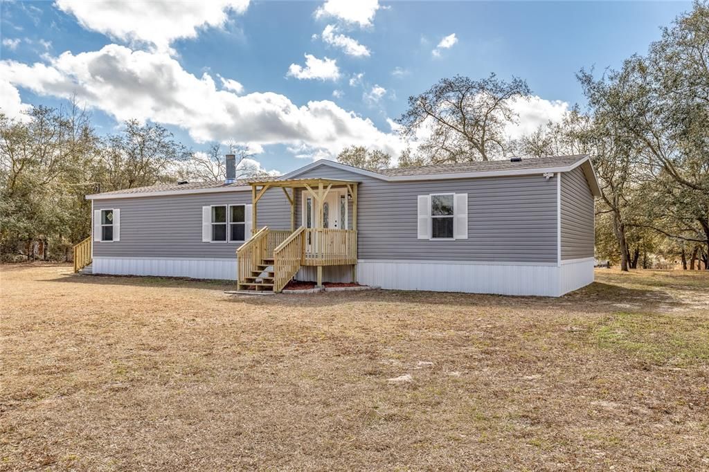 Recently Sold: $198,500 (3 beds, 2 baths, 1674 Square Feet)