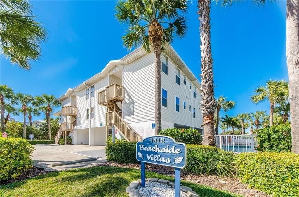 Recently Sold: $680,000 (2 beds, 2 baths, 1110 Square Feet)