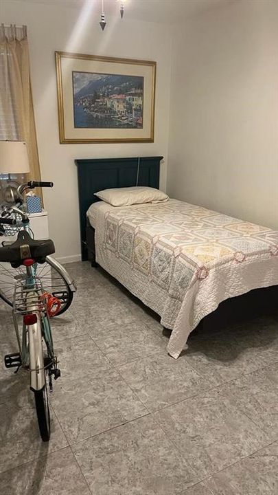 Vendido Recientemente: $200,000 (2 camas, 2 baños, 1184 Pies cuadrados)