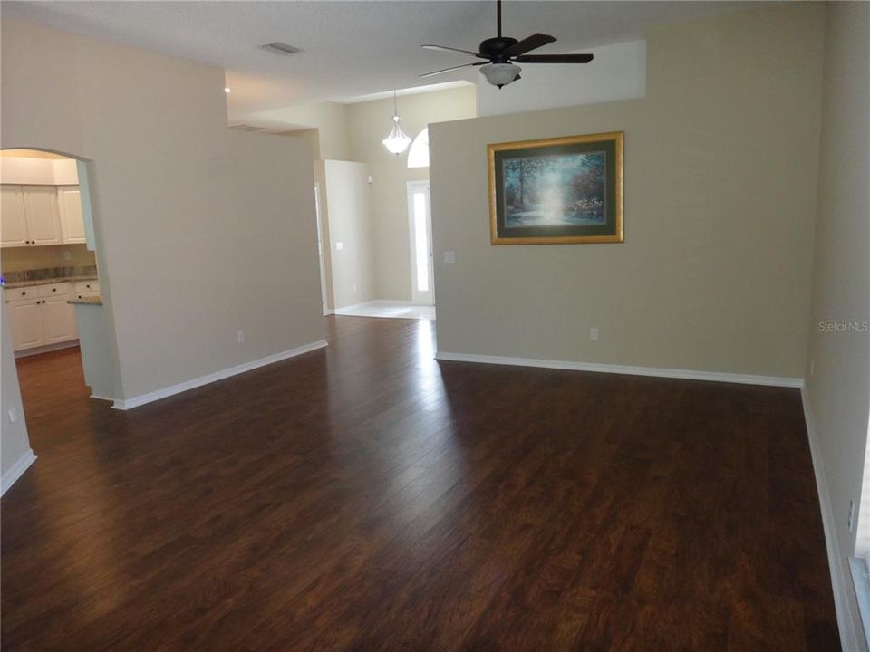 Living Room/Dining Room Combination