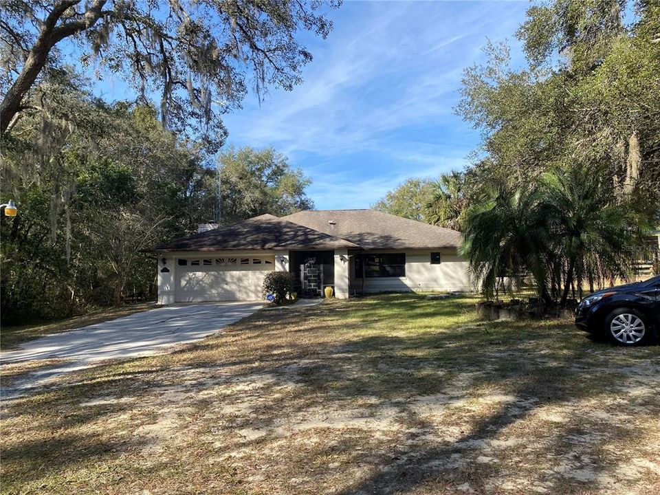 Recently Sold: $355,000 (3 beds, 2 baths, 1780 Square Feet)