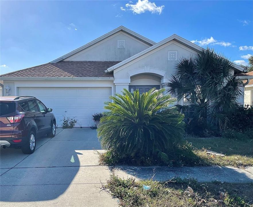 最近售出: $325,000 (4 贝兹, 2 浴室, 1956 平方英尺)