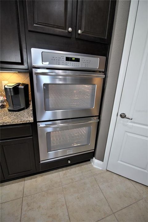 Chef's Kitchen Upgrade!  Double Convection Ovens!