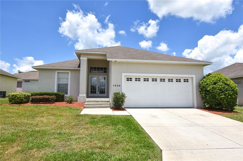 Recently Sold: $275,000 (3 beds, 2 baths, 1451 Square Feet)