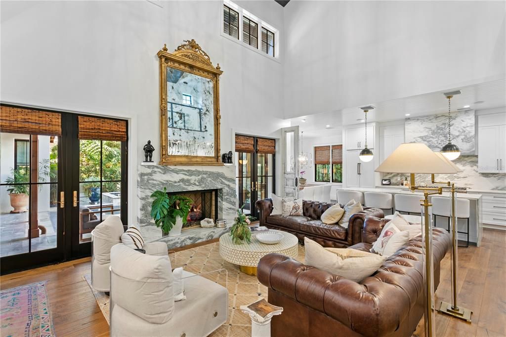 Recently Sold: $3,495,000 (5 beds, 5 baths, 3691 Square Feet)