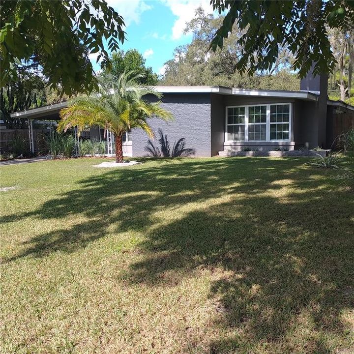 Recently Sold: $405,000 (4 beds, 2 baths, 2300 Square Feet)