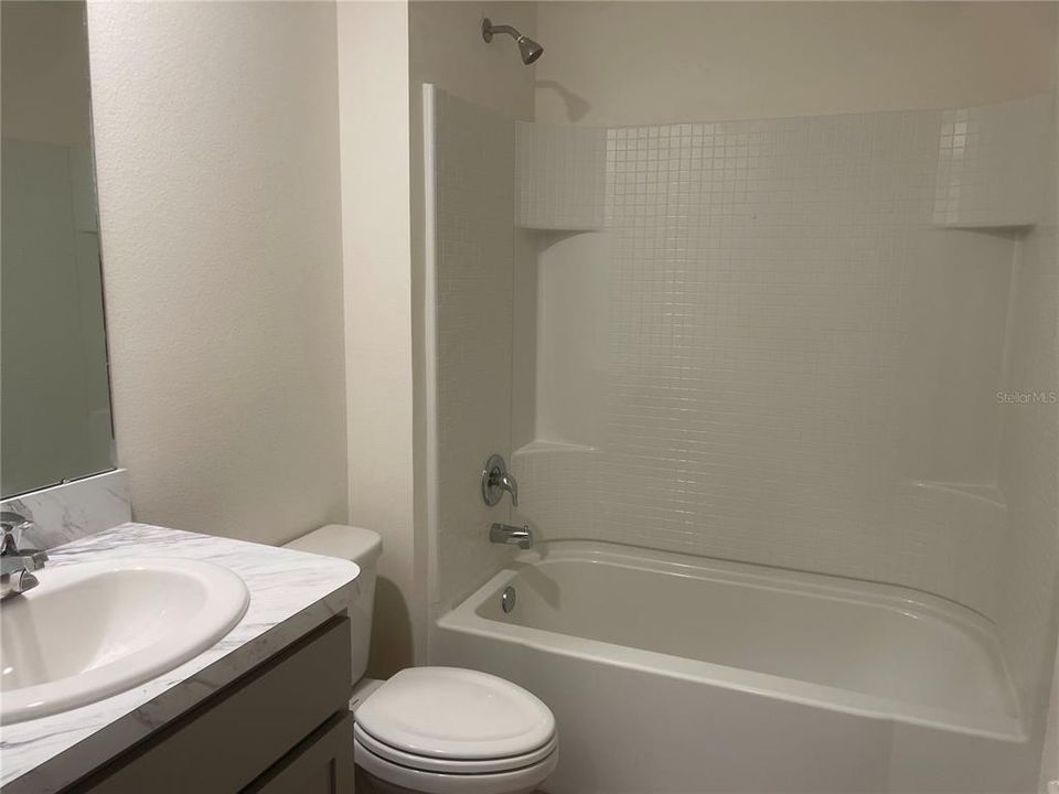 最近租的: $2,300 (4 贝兹, 2 浴室, 1498 平方英尺)
