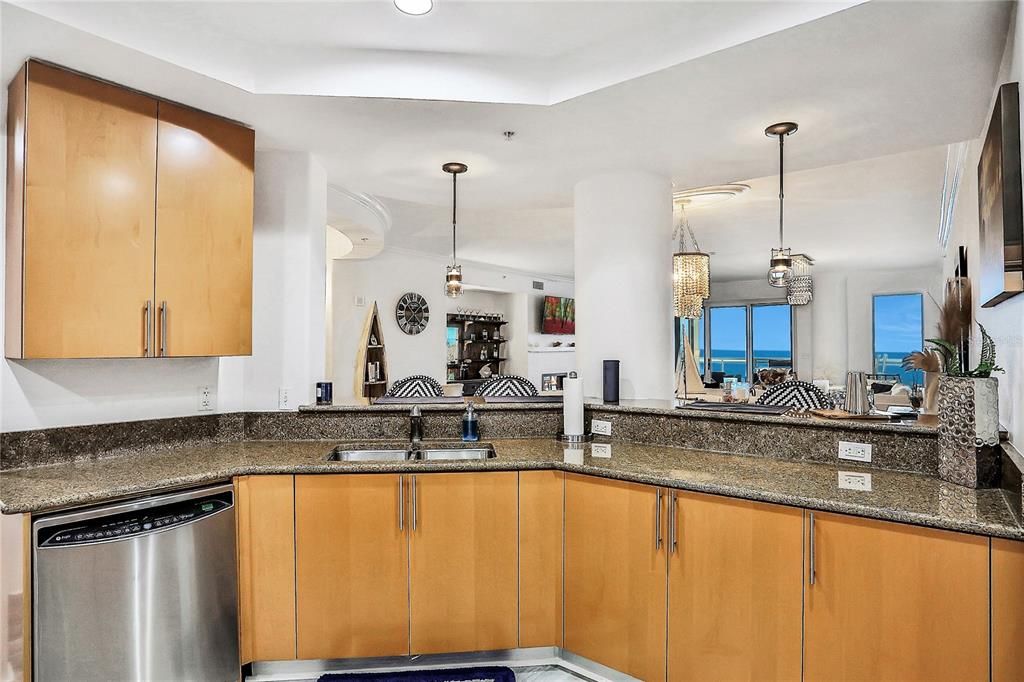 Recently Sold: $1,450,000 (3 beds, 3 baths, 2848 Square Feet)