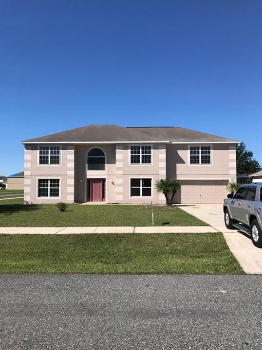 Recently Sold: $307,500 (4 beds, 2 baths, 3072 Square Feet)