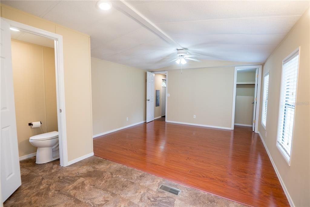 Recently Sold: $125,000 (2 beds, 2 baths, 744 Square Feet)