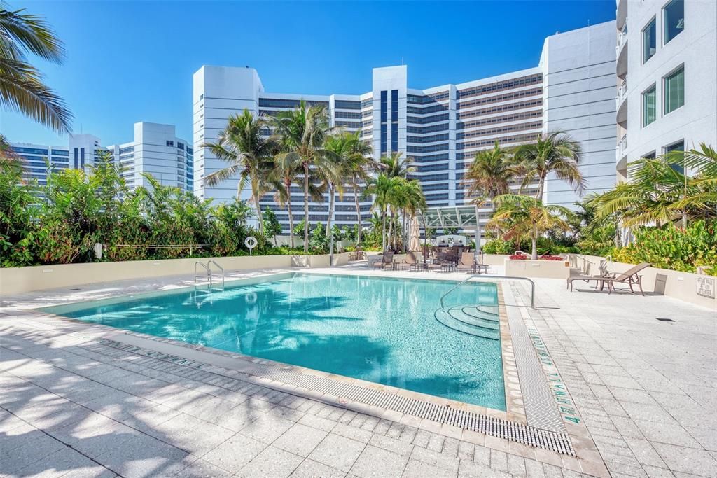 Recently Sold: $1,695,000 (2 beds, 2 baths, 2335 Square Feet)