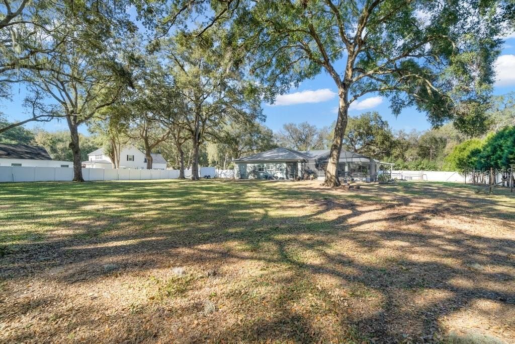 Recently Sold: $799,999 (4 beds, 4 baths, 3484 Square Feet)