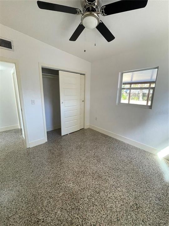 Active With Contract: $2,400 (3 beds, 2 baths, 1494 Square Feet)