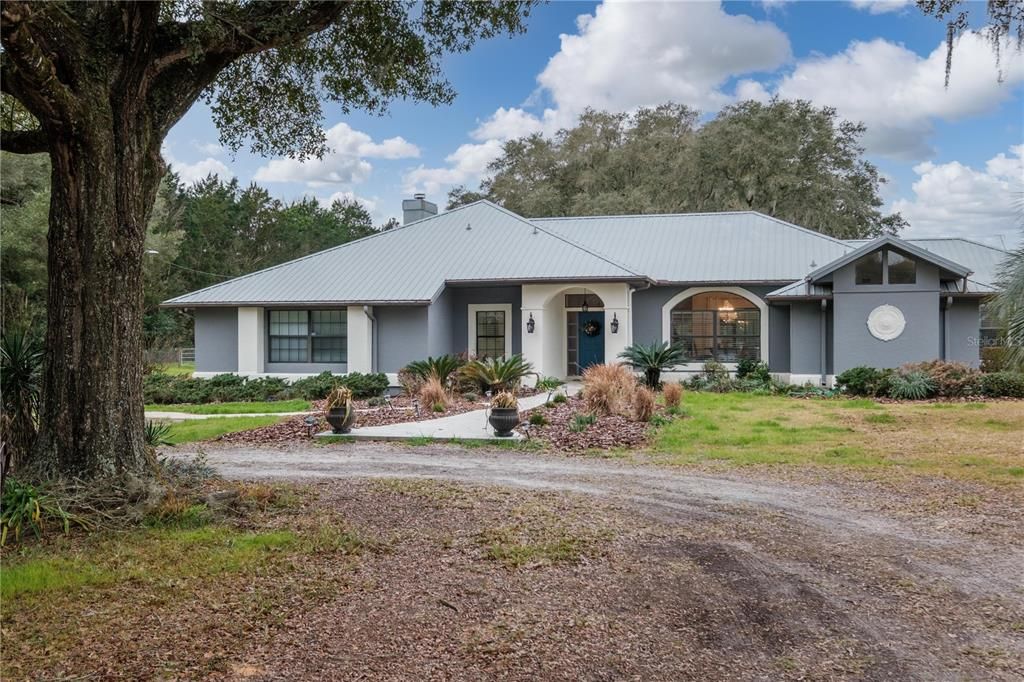 Недавно продано: $647,900 (4 спален, 2 ванн, 2594 Квадратных фут)