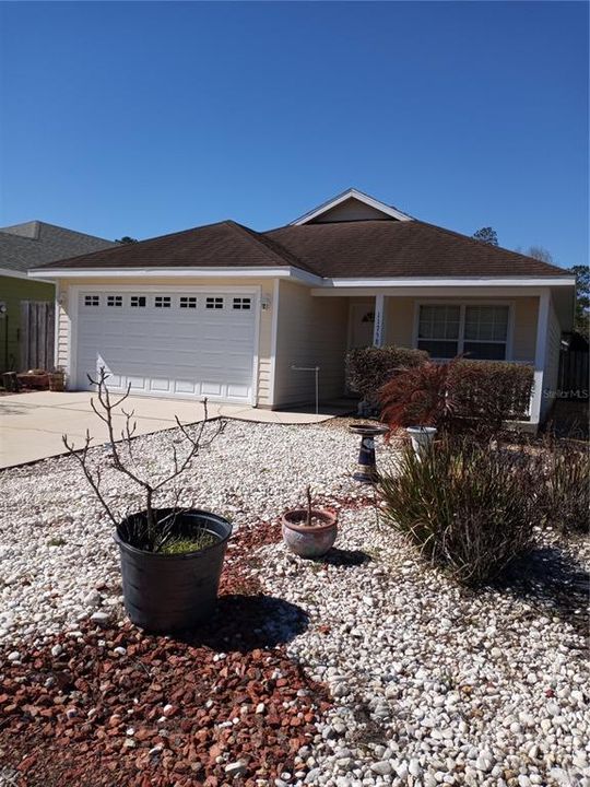 Recently Sold: $250,000 (3 beds, 2 baths, 1263 Square Feet)