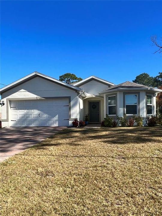 Recently Sold: $363,000 (3 beds, 2 baths, 1729 Square Feet)
