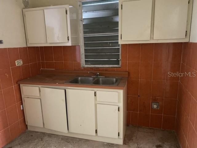 Vendido Recientemente: $31,600 (2 camas, 1 baños, 420 Pies cuadrados)