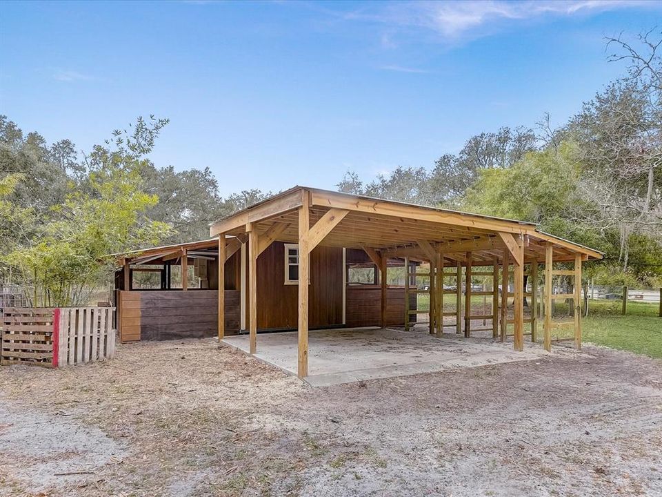 shed with carport