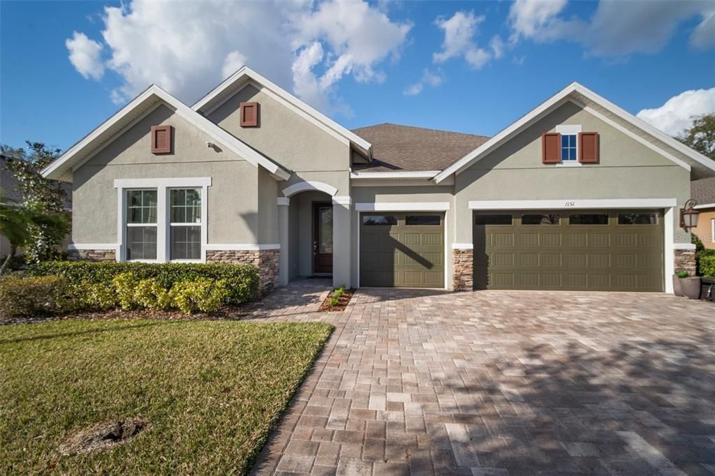 Recently Sold: $769,900 (5 beds, 4 baths, 3587 Square Feet)